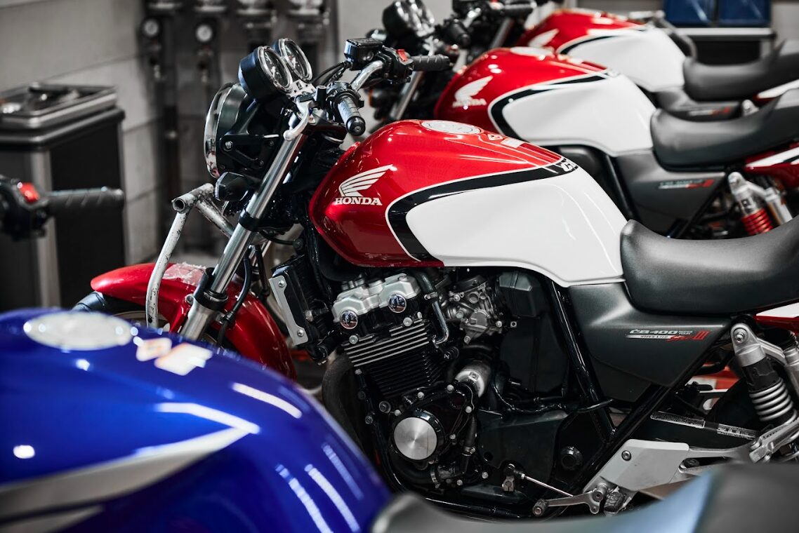 CB400SF　フロントフォーク分解・組立体験